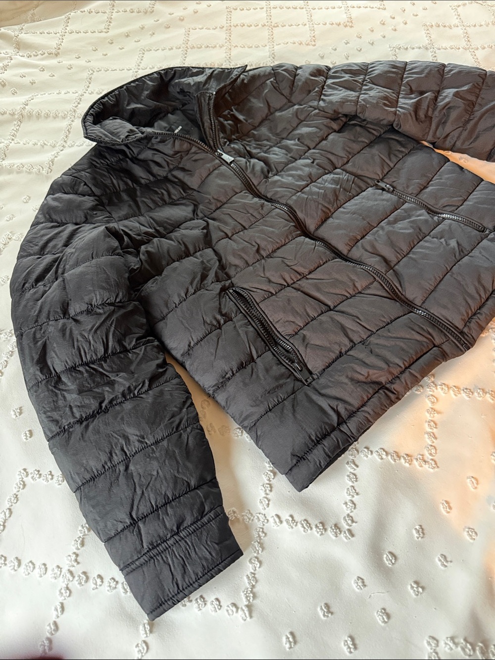 Express Black Lighweight Quilted Puffer Jacket Size Medium NWOT - Picture 4 of 11